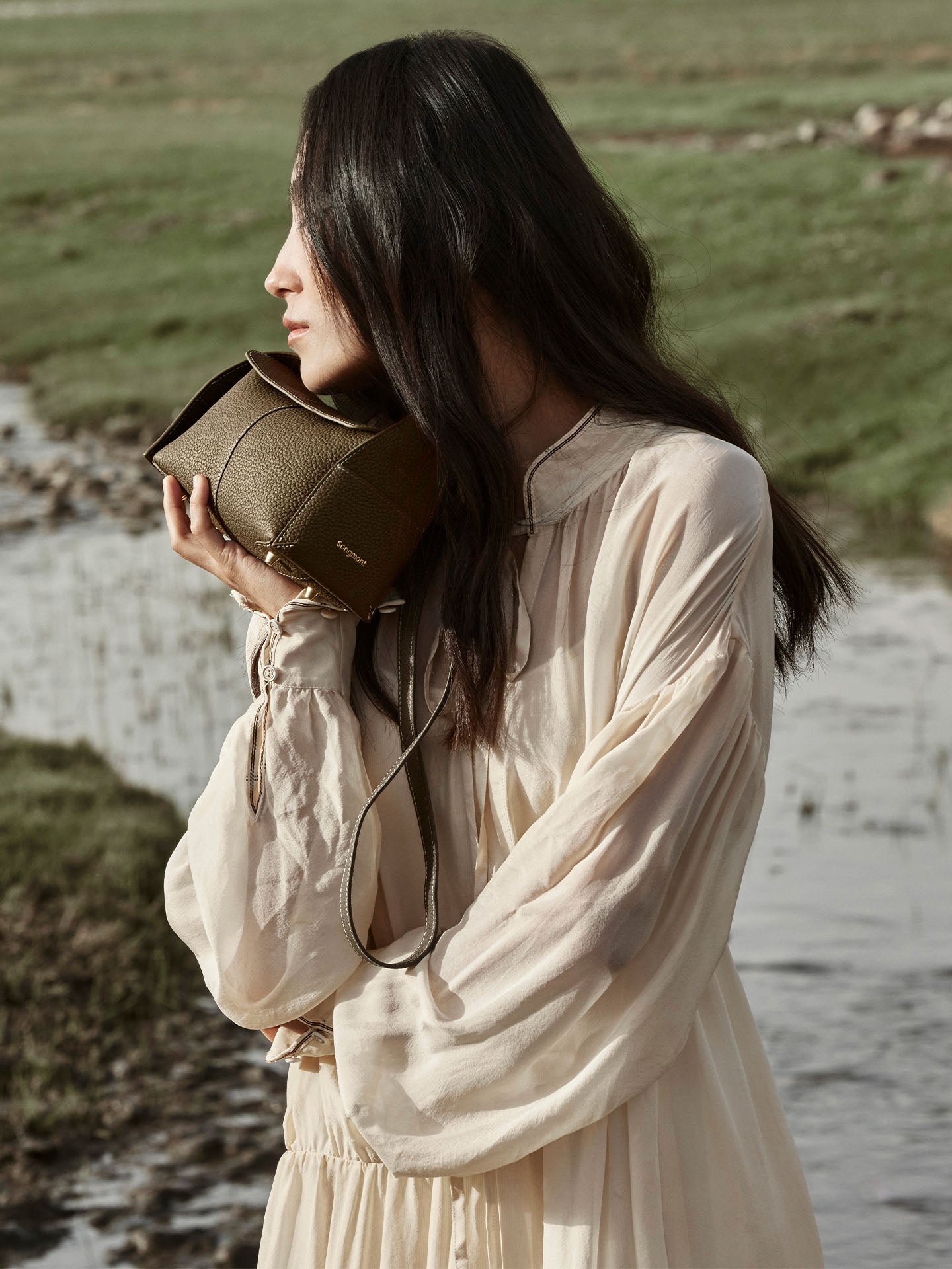 Mini Drippy Roof Bag