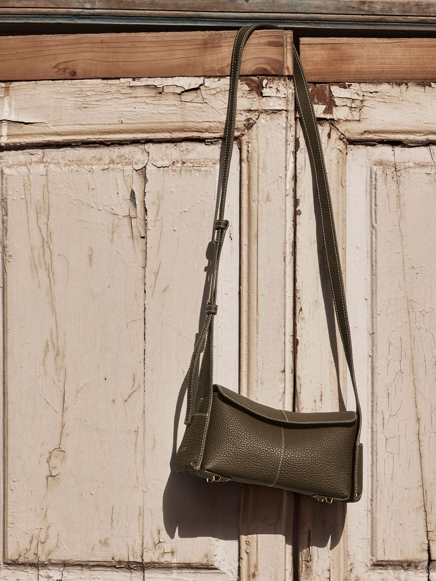Mini Drippy Roof Bag