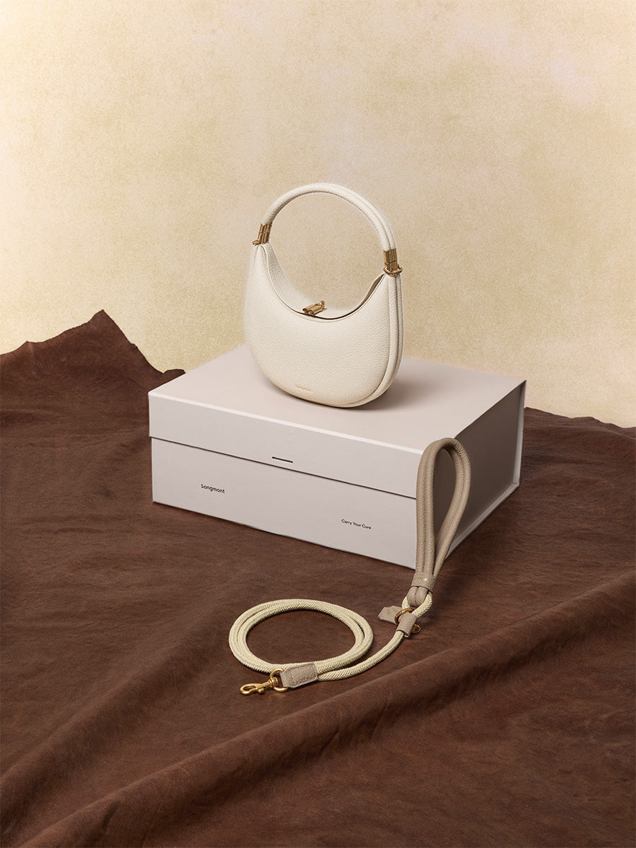 Small Luna & Pet Leash Box